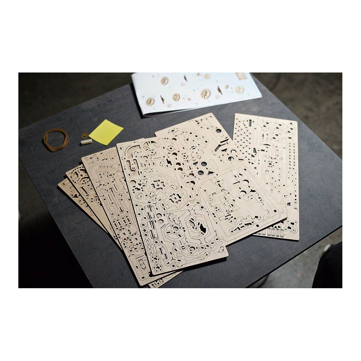 3D-Holzpuzzle, Murmel-Kettenbahn